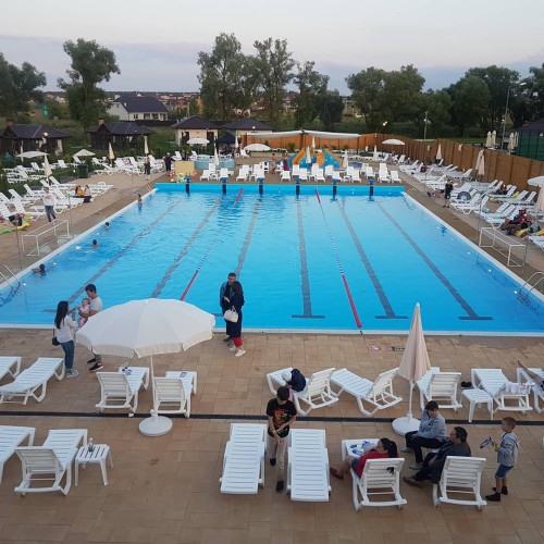 Открытие аквакомплекса в HILLPARK: несколько месяцев работы и около тысячи участников в день открытия