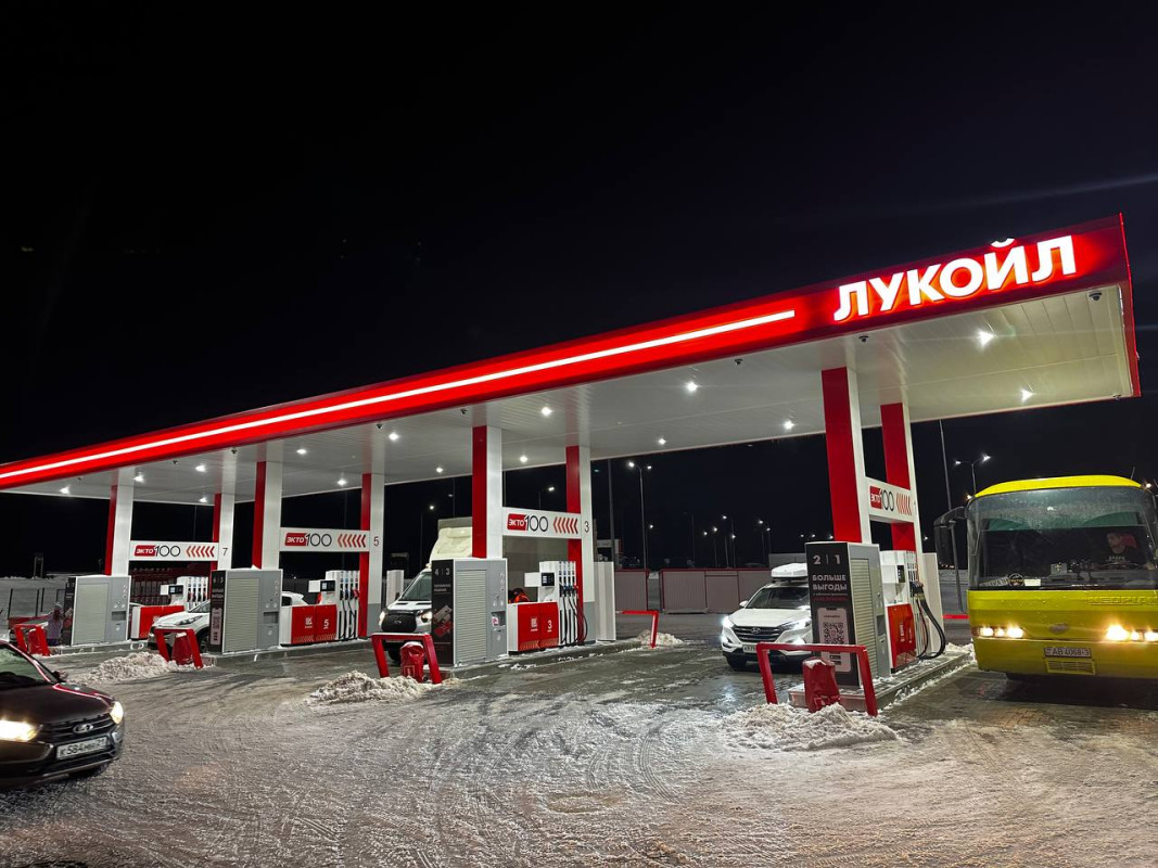 АЗС Лукойл на новой трассе М-12