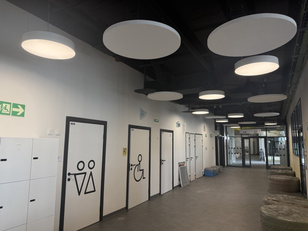 Освещение школы будущего №58 в Москве | LED-светильники для классов и спортзалов