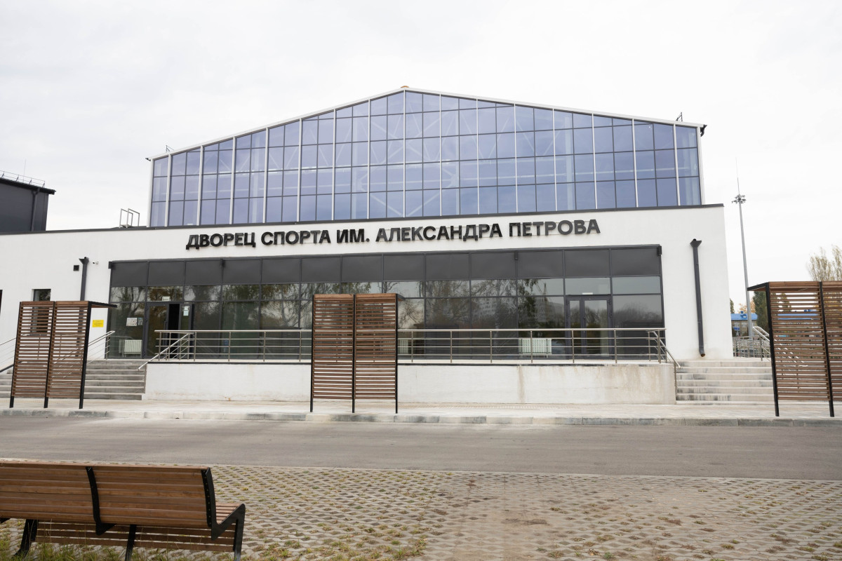 Освещение ФОК «Елец» — полный проект IETC: интерьер, фасад, внешние зоны и уникальный дизайнерский модуль