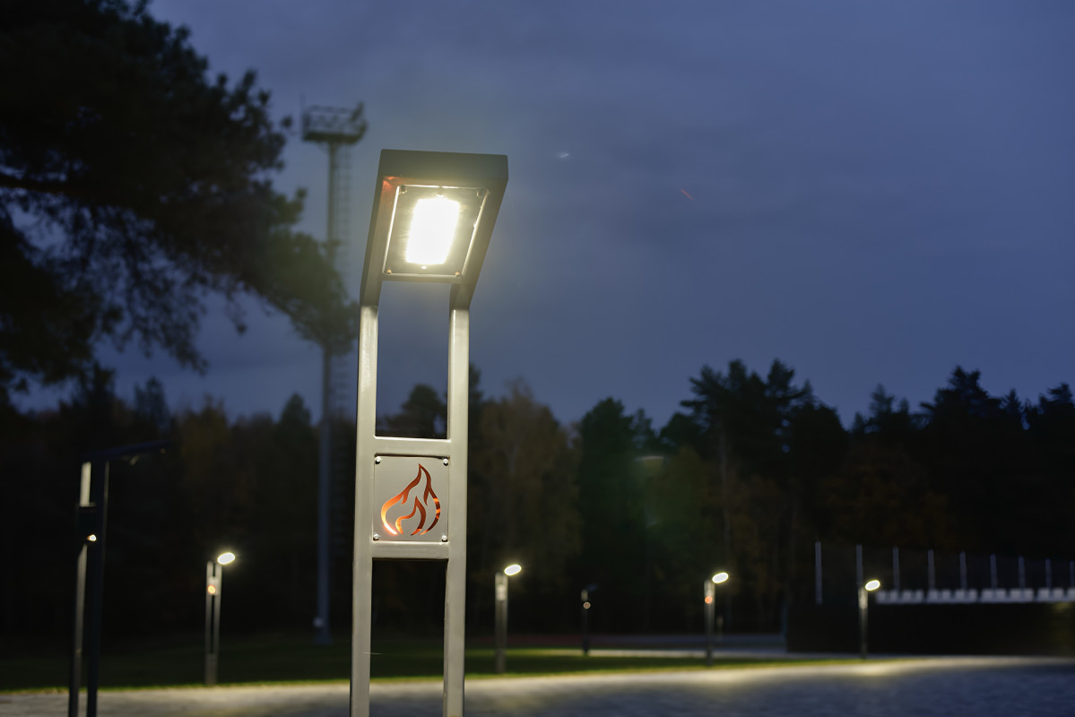 Опоры с логотипом для санаторно-оздоровительного комплекса «Прометей»