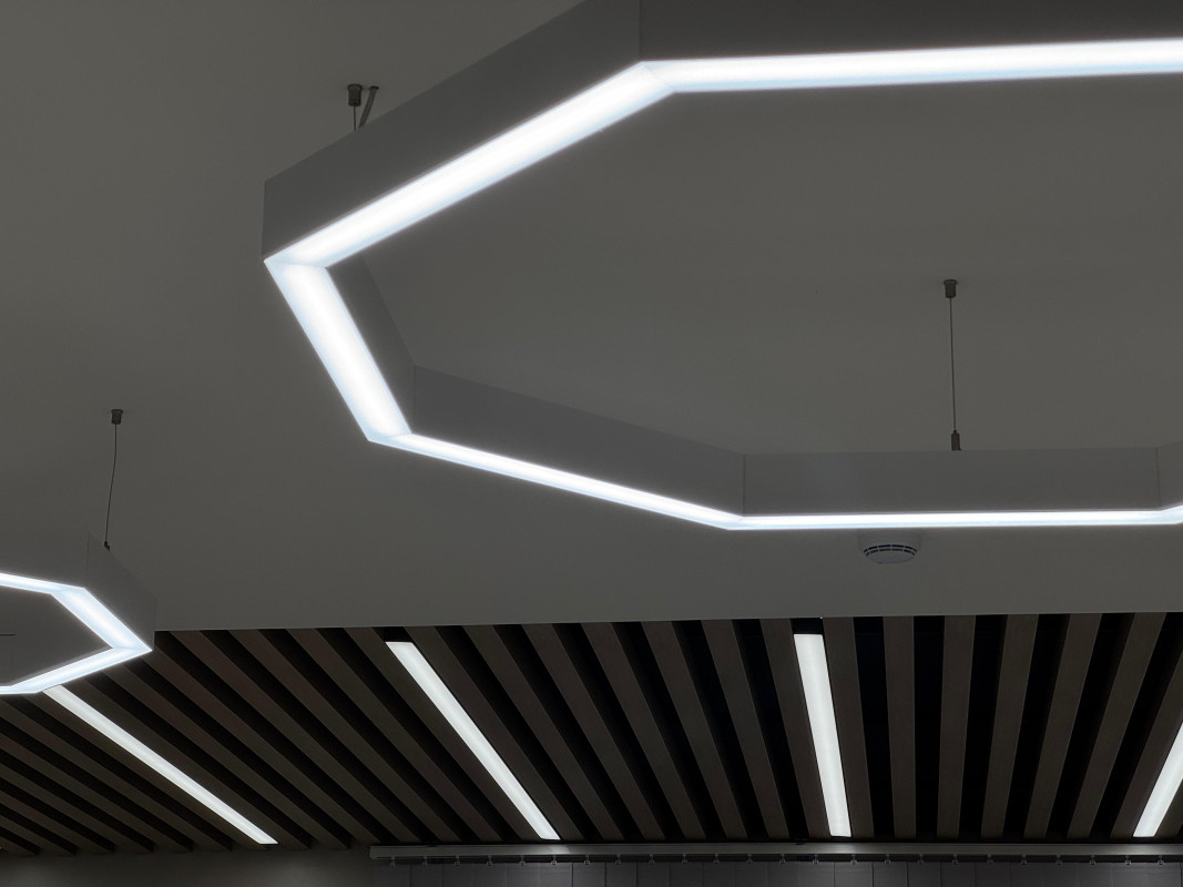 Внутреннее освещение для Поликлиники «Свободный Сокол», Липецк