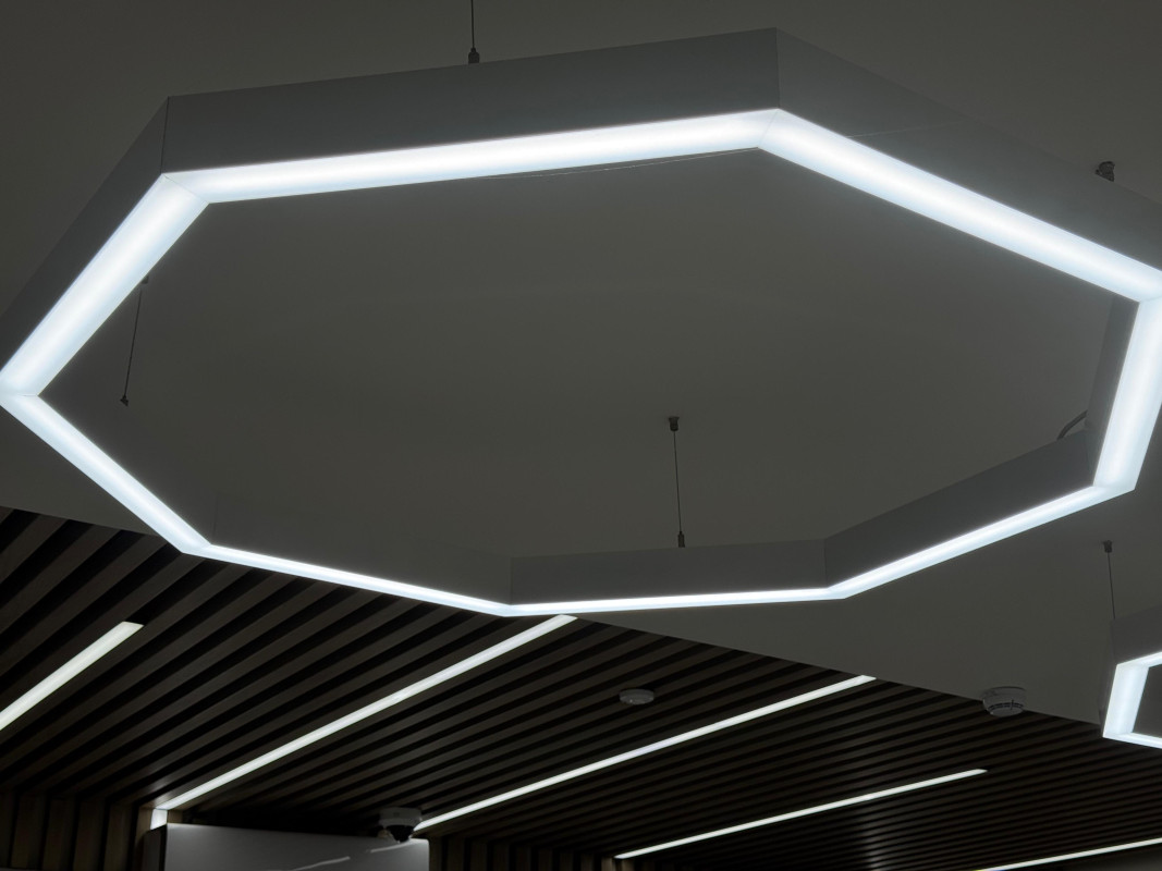 Внутреннее освещение для Поликлиники «Свободный Сокол», Липецк